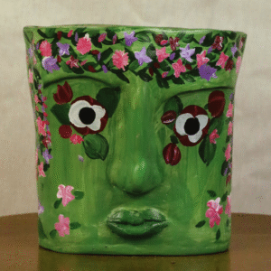 Vaso Moai da Amazônia